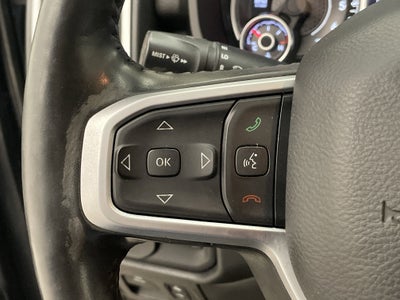 2020 RAM 1500 Big Horn Quad Cab 4x4 6'4' Box