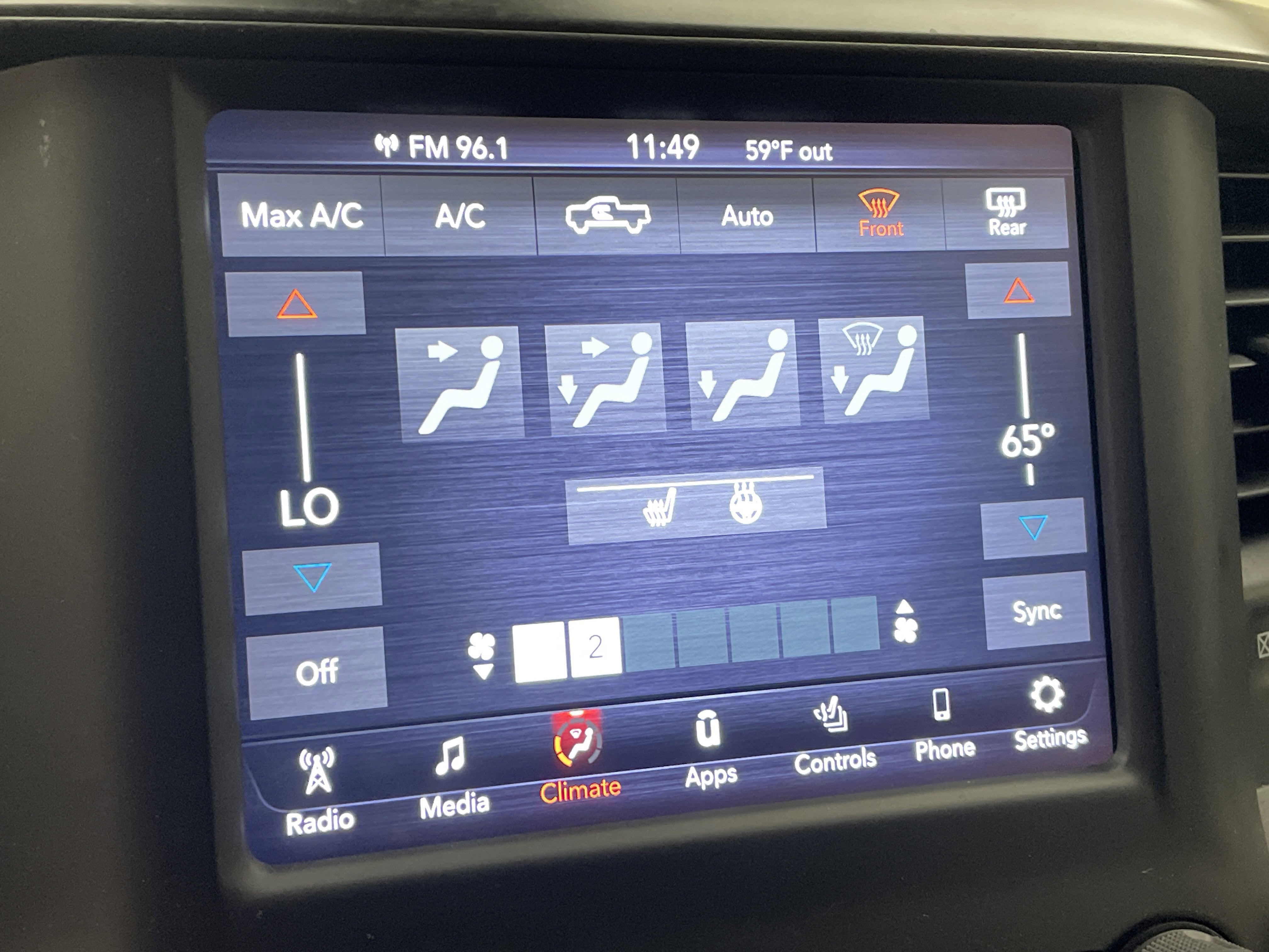 2020 RAM 1500 Big Horn Quad Cab 4x4 6'4' Box