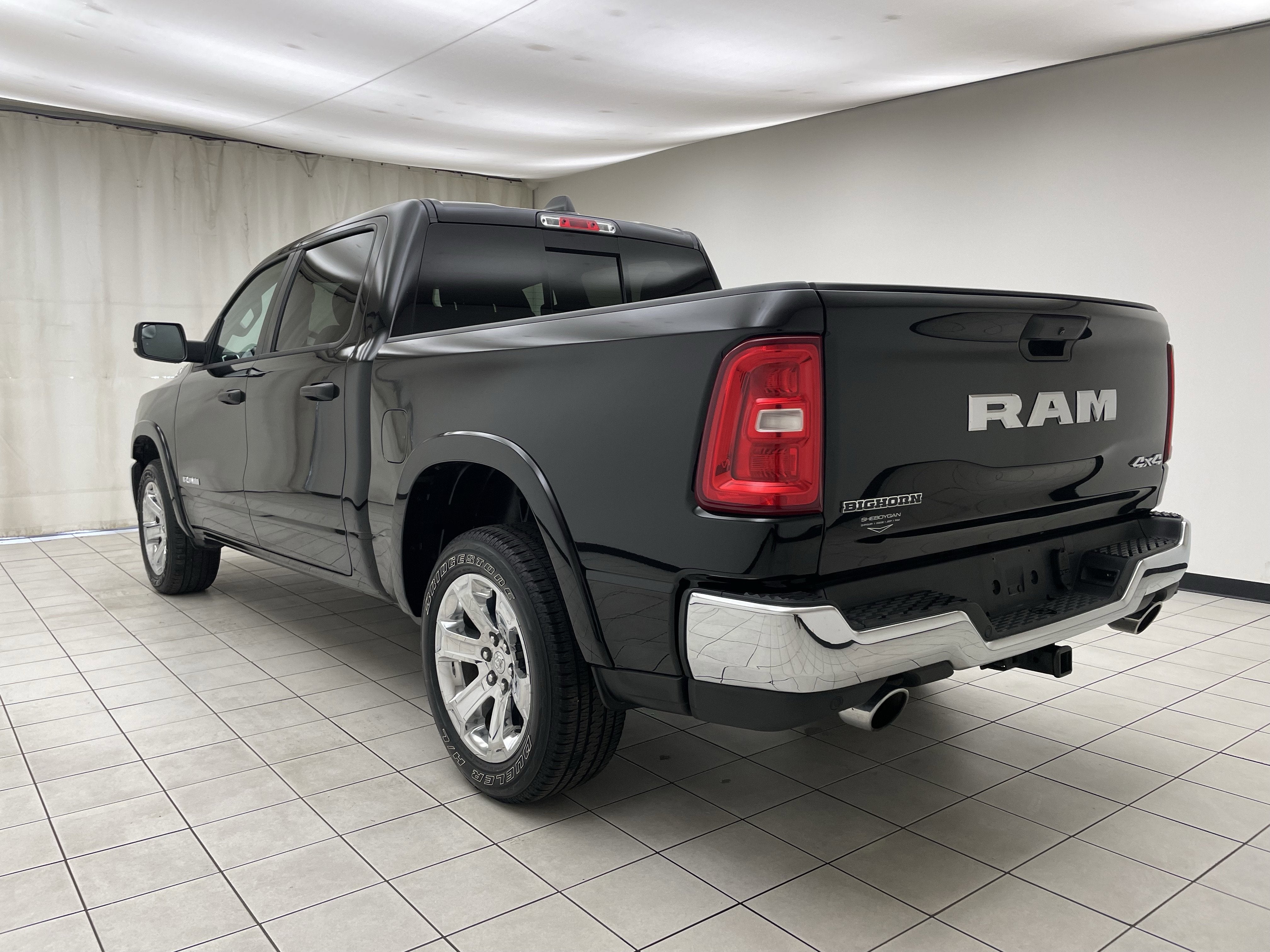 2025 RAM 1500 Big Horn Crew Cab 4x4 5'7' Box