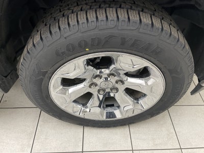 2019 RAM 1500 Big Horn/Lone Star Crew Cab 4x4 5'7' Box