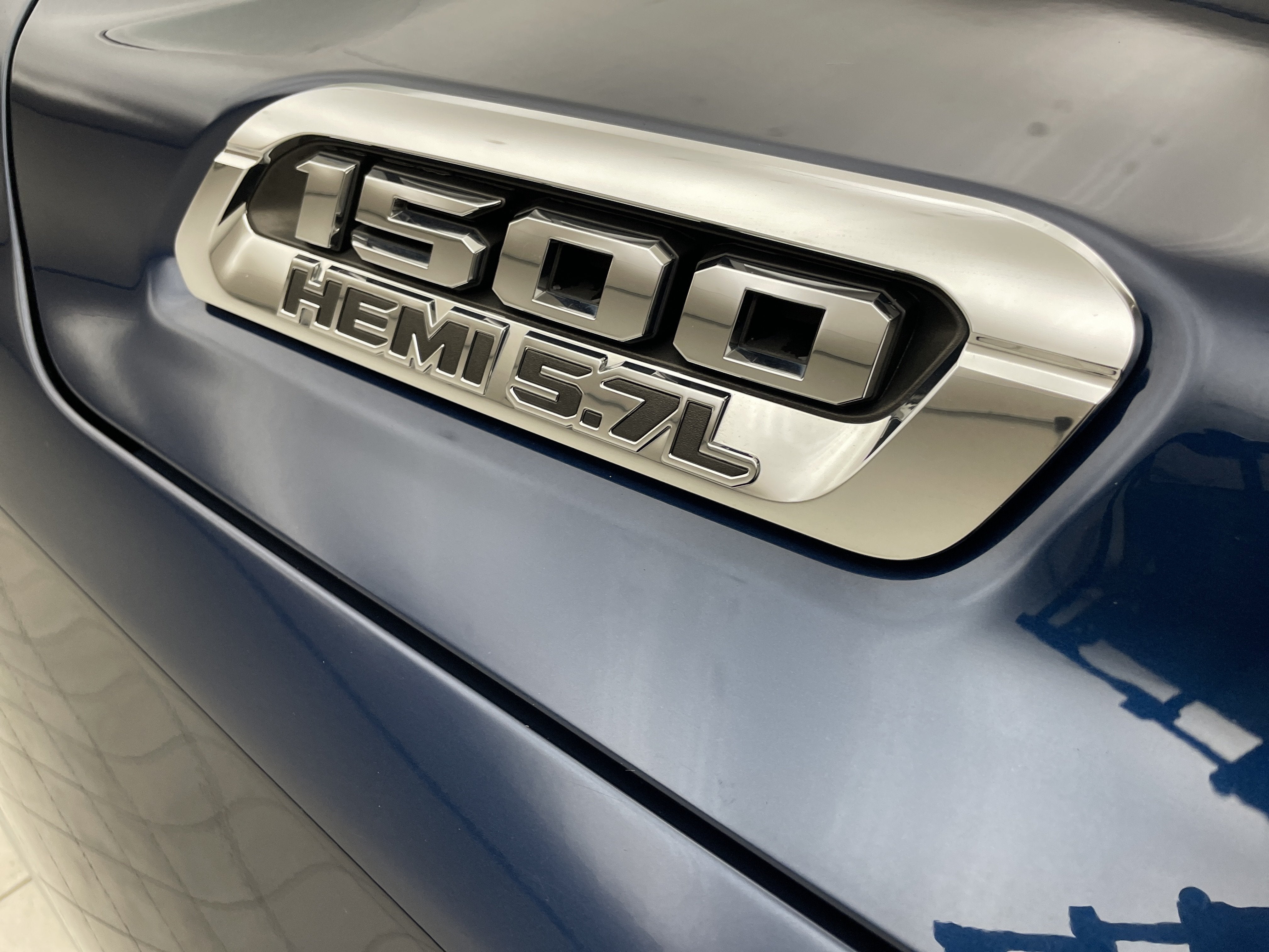 2019 RAM 1500 Big Horn/Lone Star Crew Cab 4x4 5'7' Box
