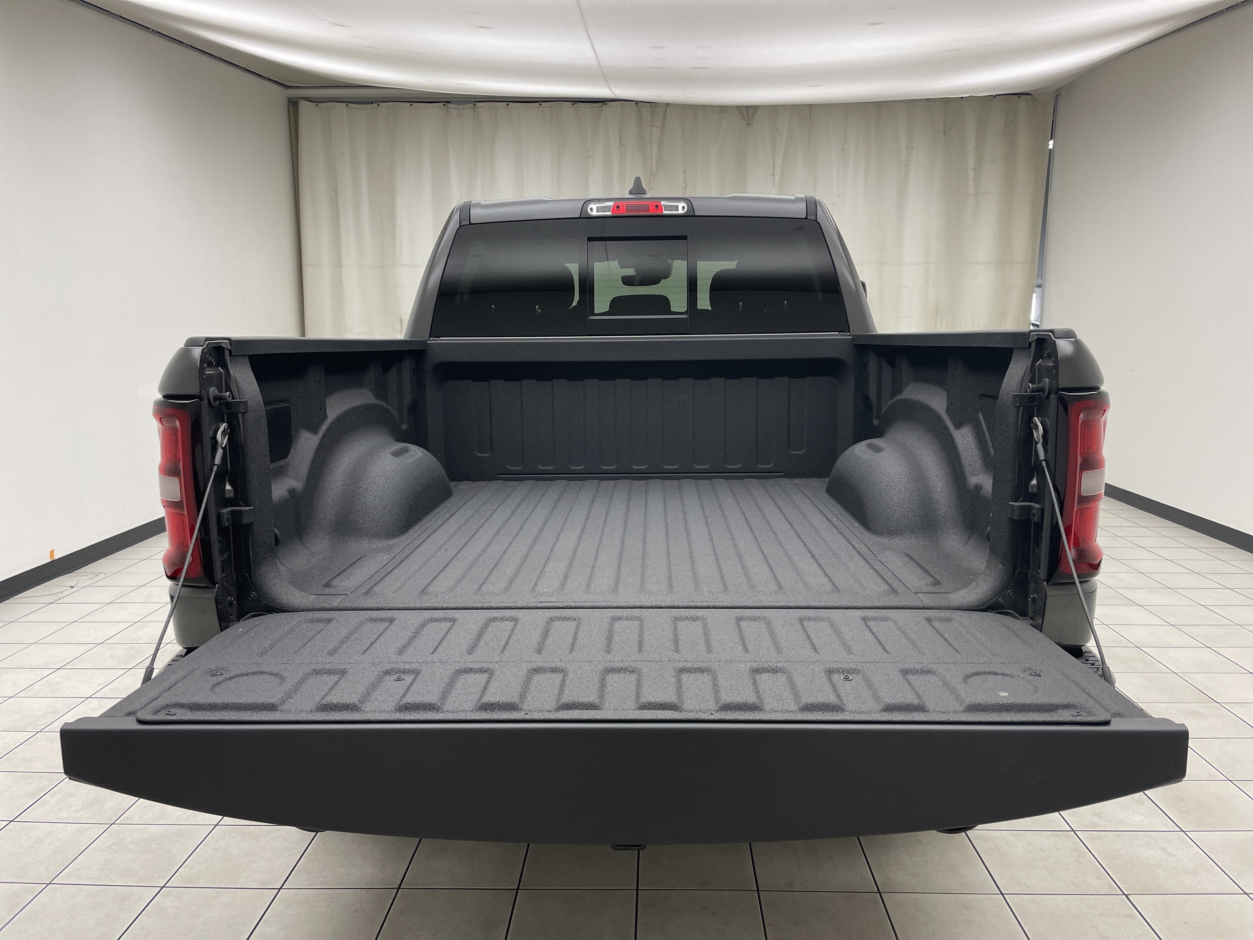 2026 RAM 1500 Big Horn Crew Cab 4x4 5'7' Box