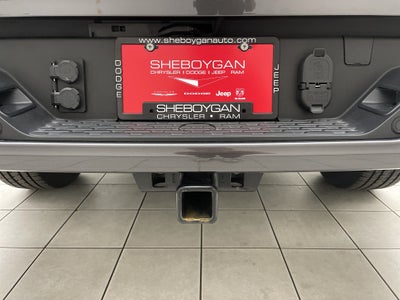 2026 RAM 1500 Big Horn Crew Cab 4x4 5'7' Box