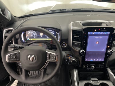 2026 RAM 1500 Big Horn Crew Cab 4x4 5'7' Box