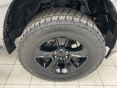 2020 RAM 1500 Big Horn Crew Cab 4x4 5'7' Box