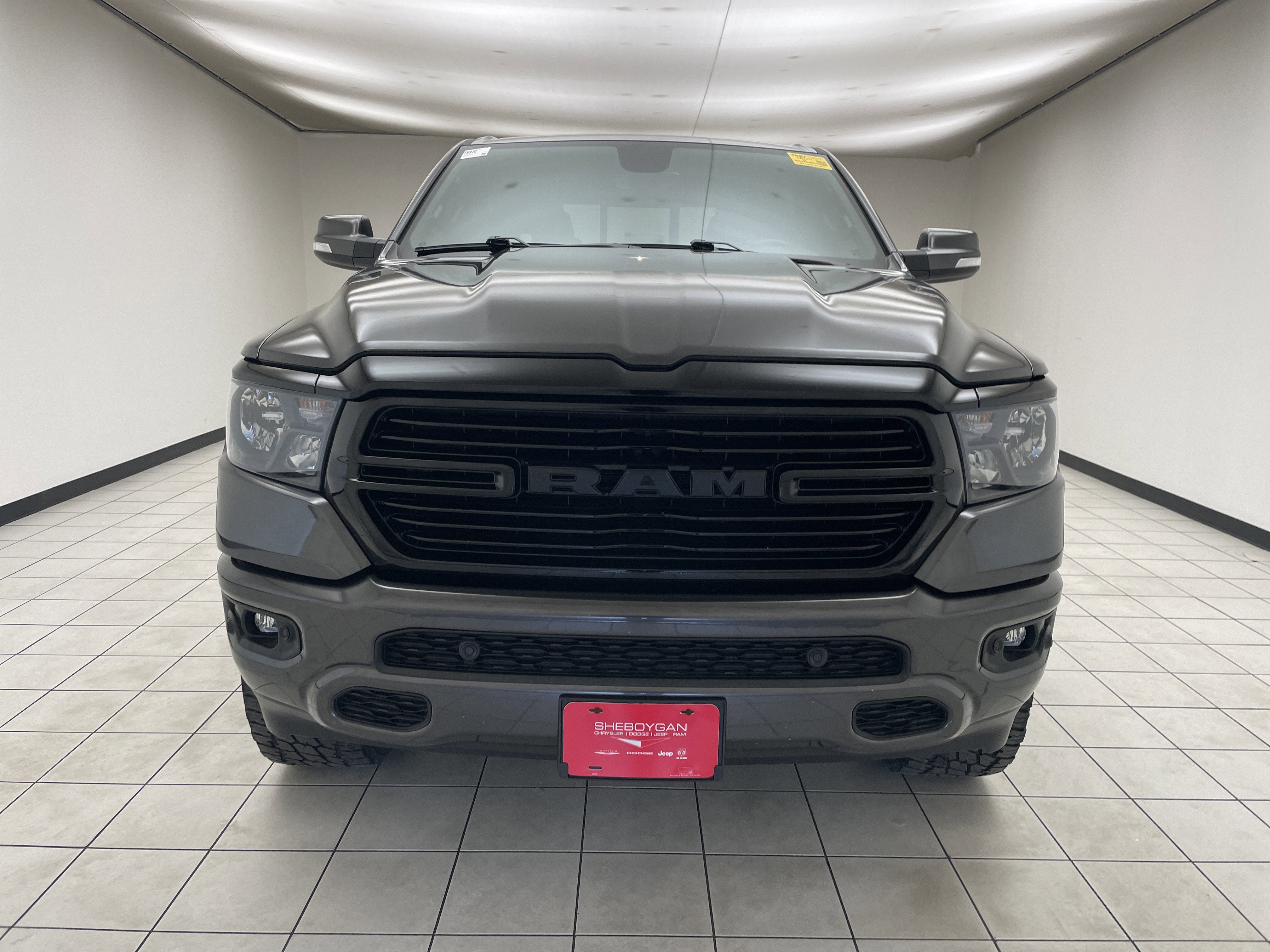 2020 RAM 1500 Big Horn Crew Cab 4x4 5'7' Box