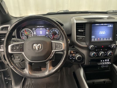 2020 RAM 1500 Big Horn Crew Cab 4x4 5'7' Box