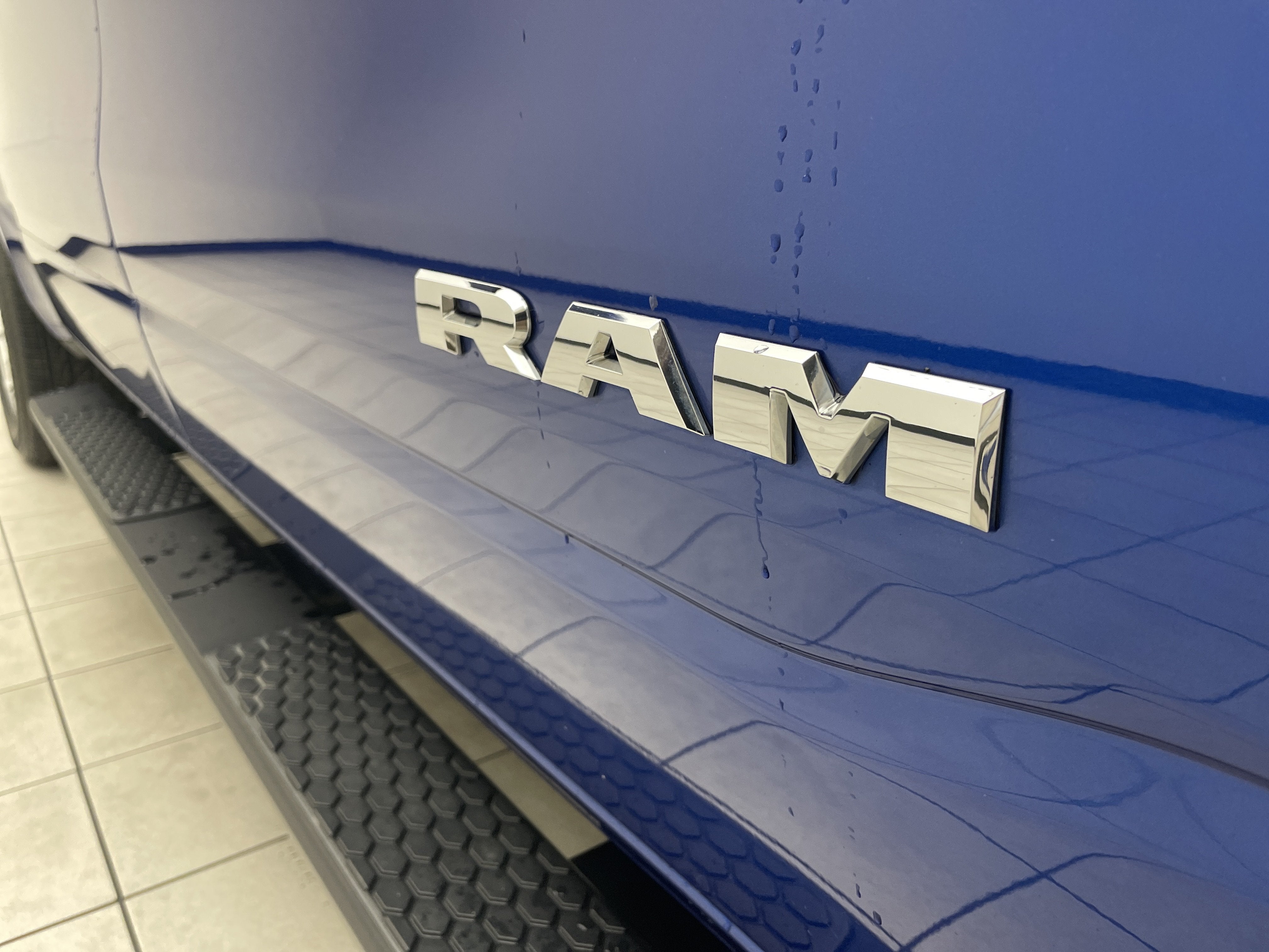 2019 RAM 1500 Big Horn/Lone Star Crew Cab 4x4 5'7' Box