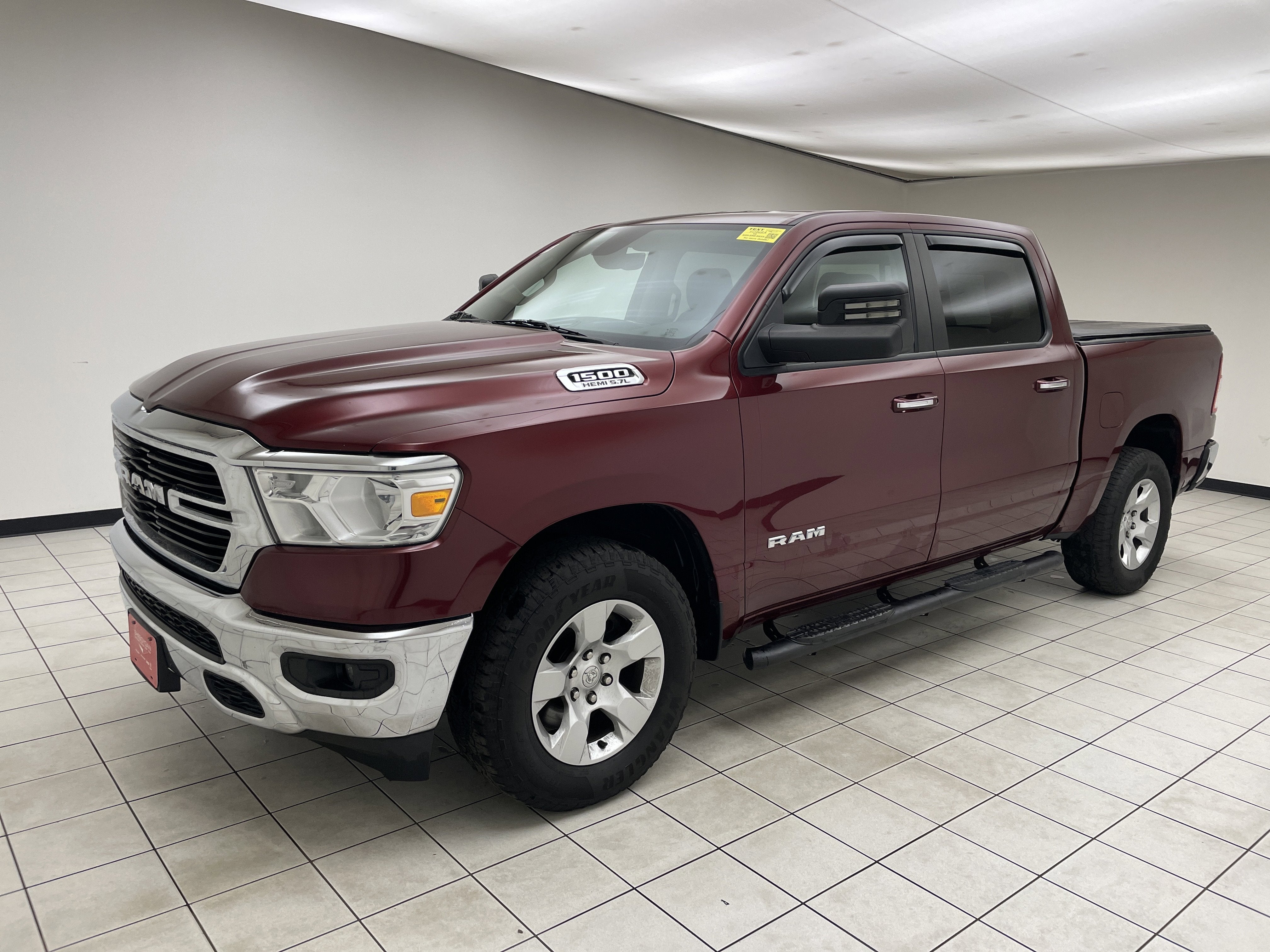 2019 RAM 1500 Big Horn/Lone Star Crew Cab 4x4 5'7' Box