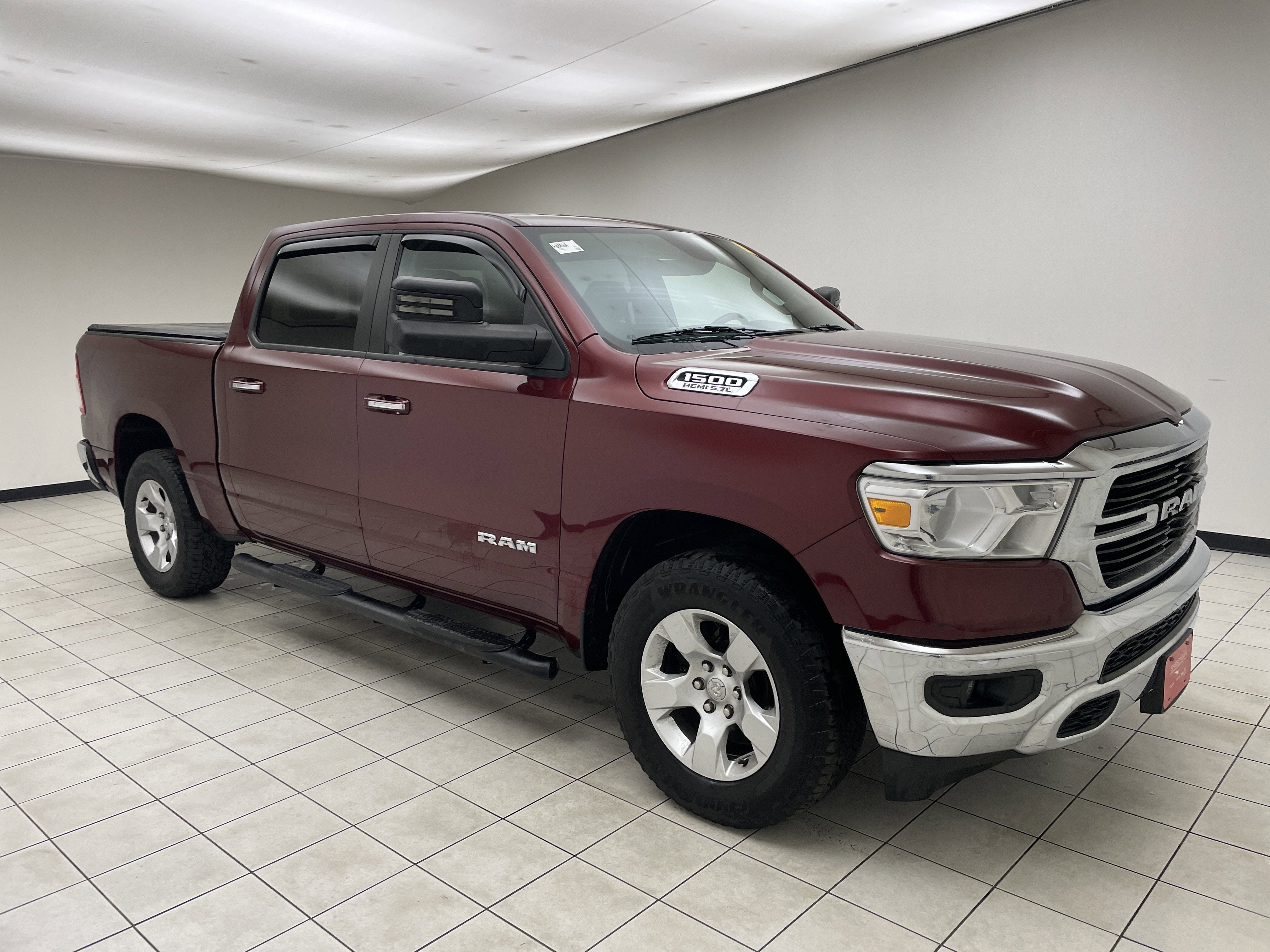 2019 RAM 1500 Big Horn/Lone Star Crew Cab 4x4 5'7' Box