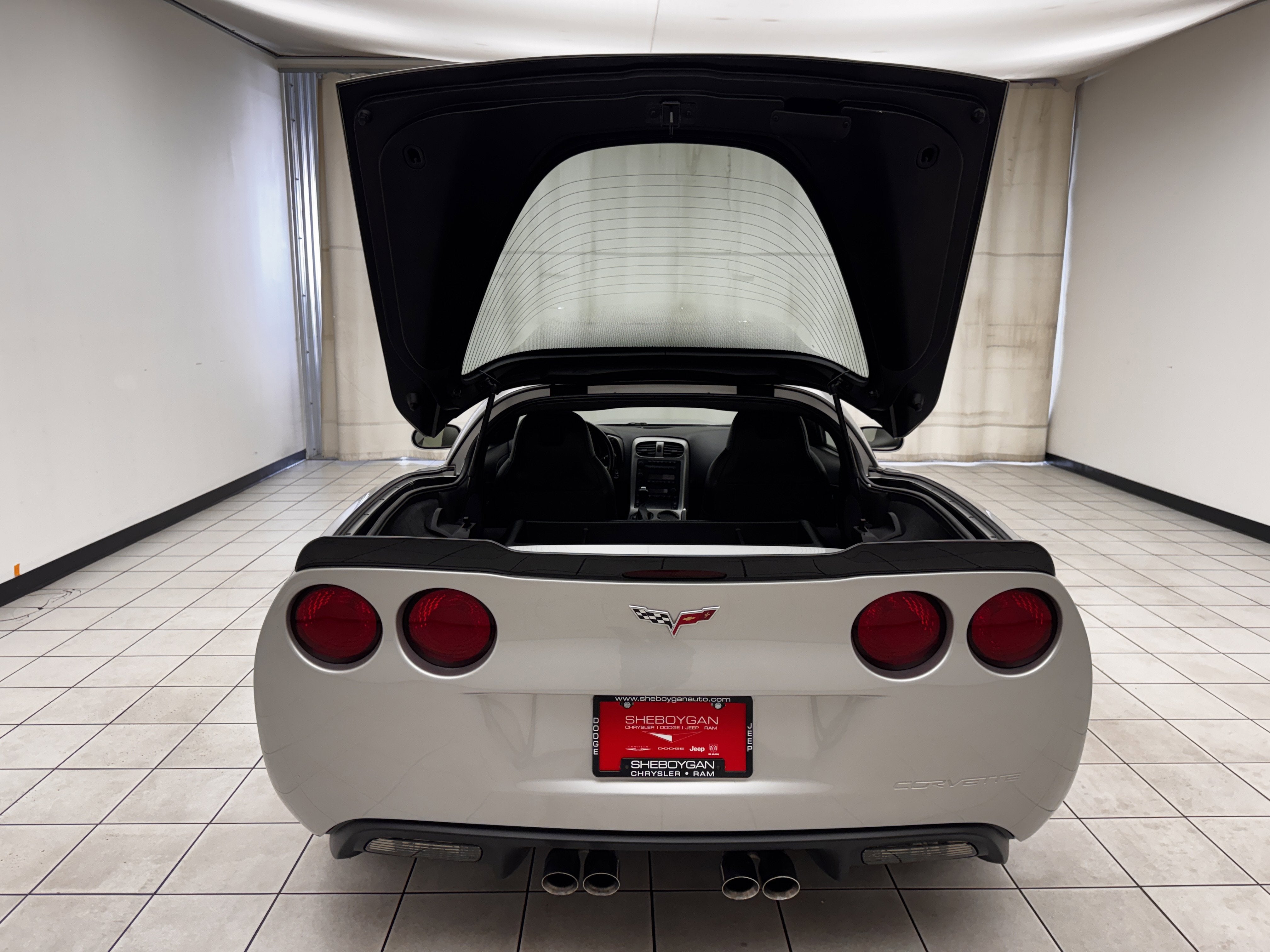 2005 Chevrolet Corvette Base