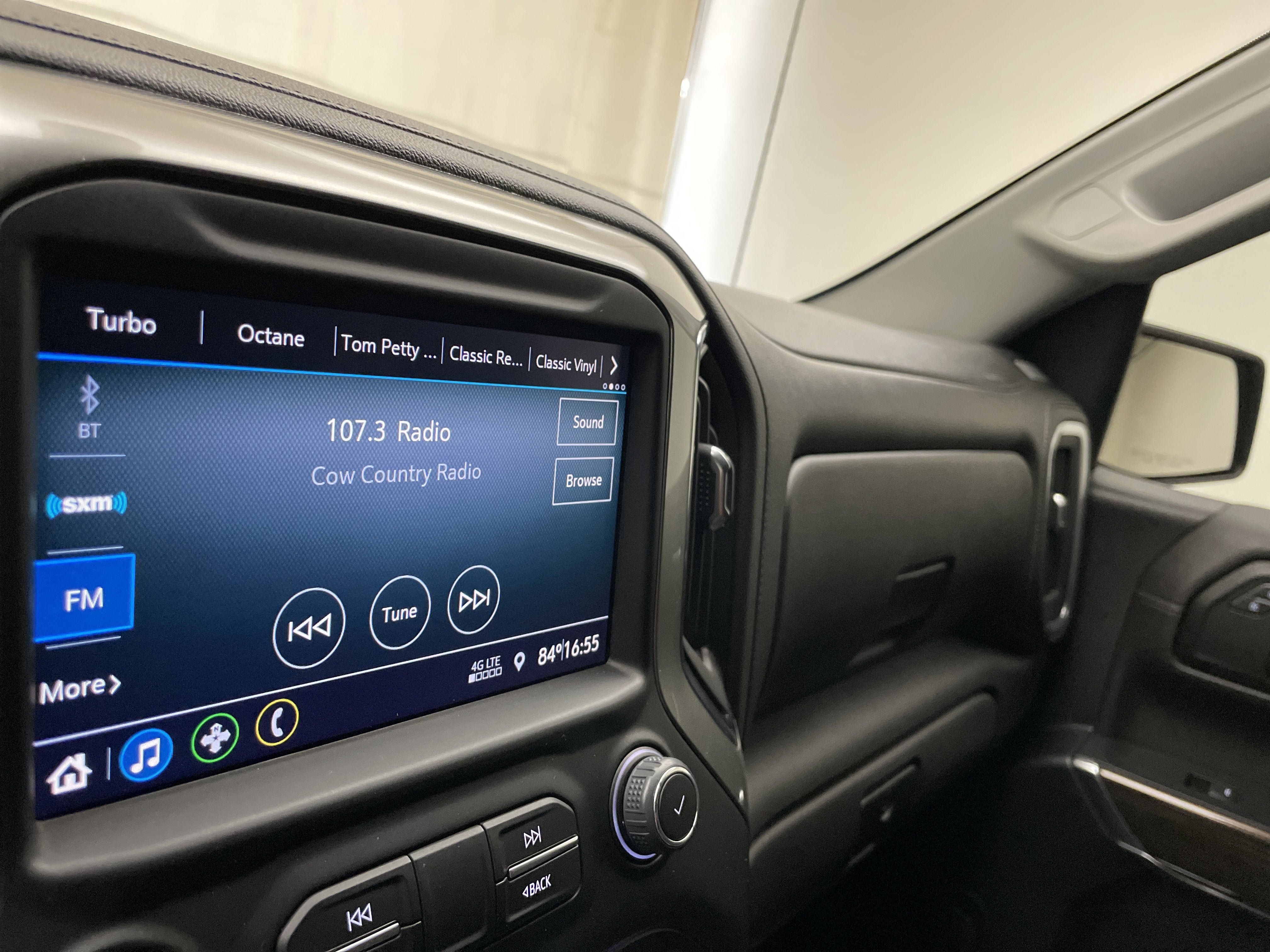 2021 Chevrolet Silverado 1500 4WD Crew Cab Short Bed LT Trail Boss