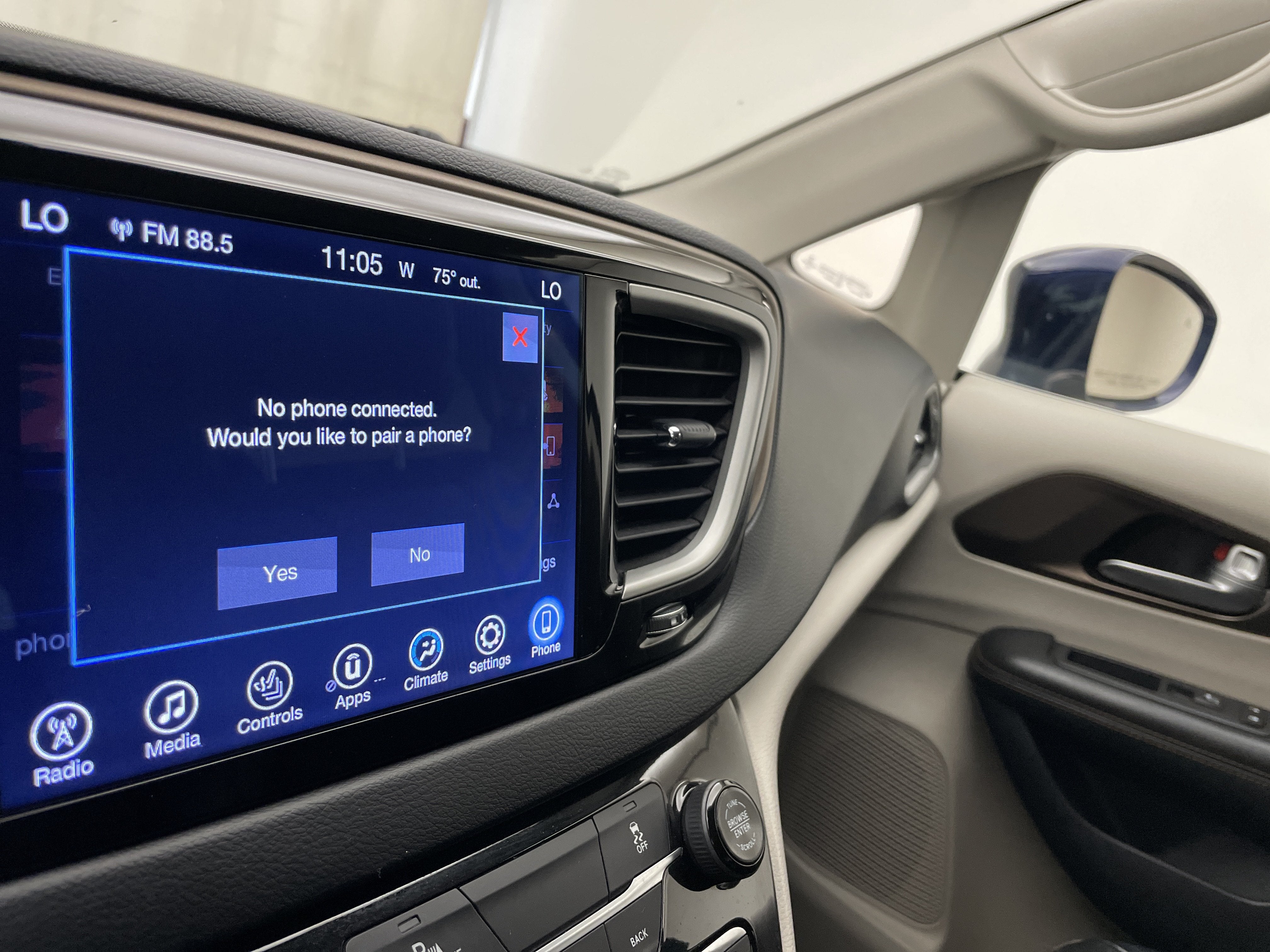 2017 Chrysler Pacifica Touring-L
