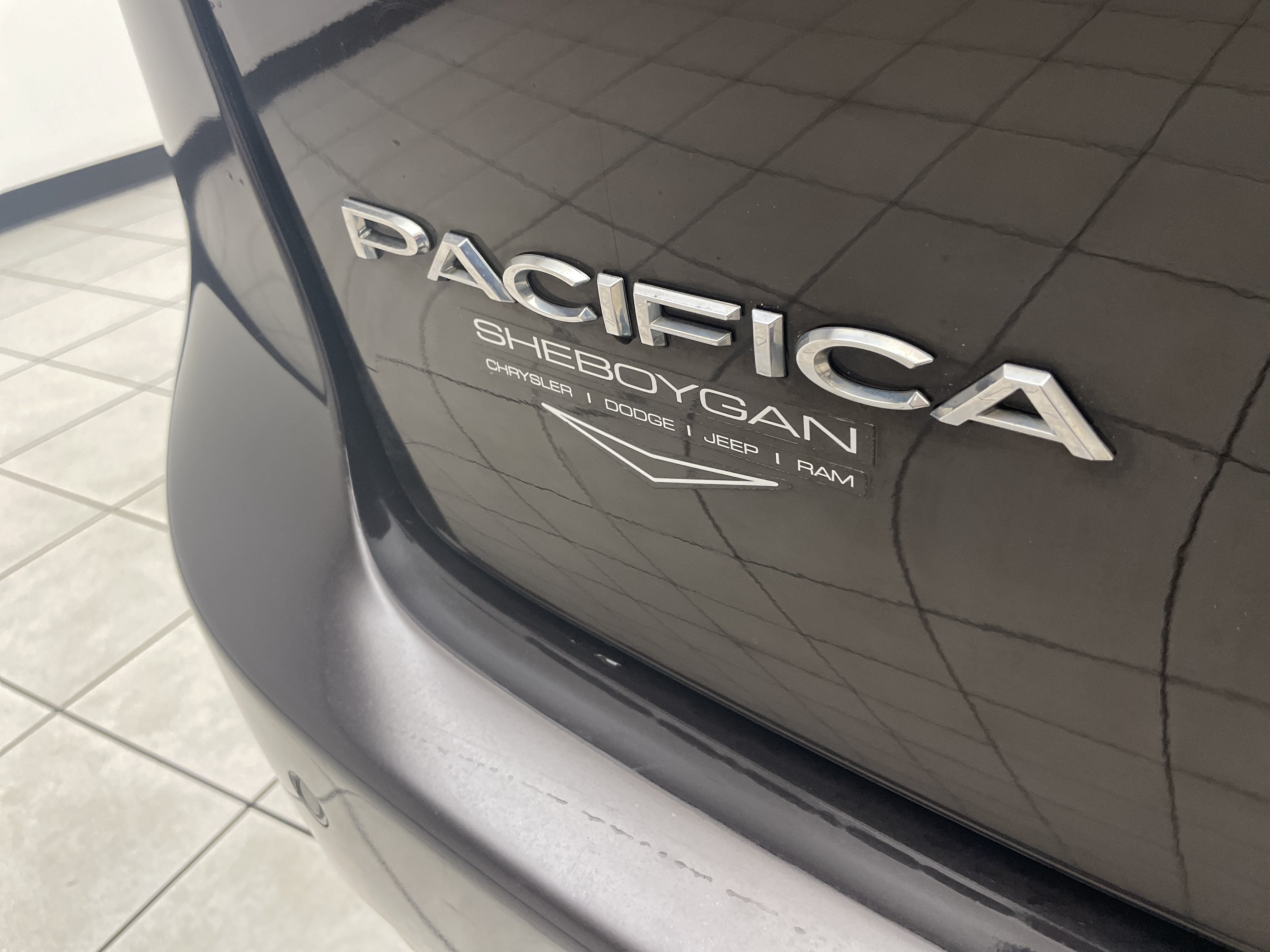 2017 Chrysler Pacifica Touring-L