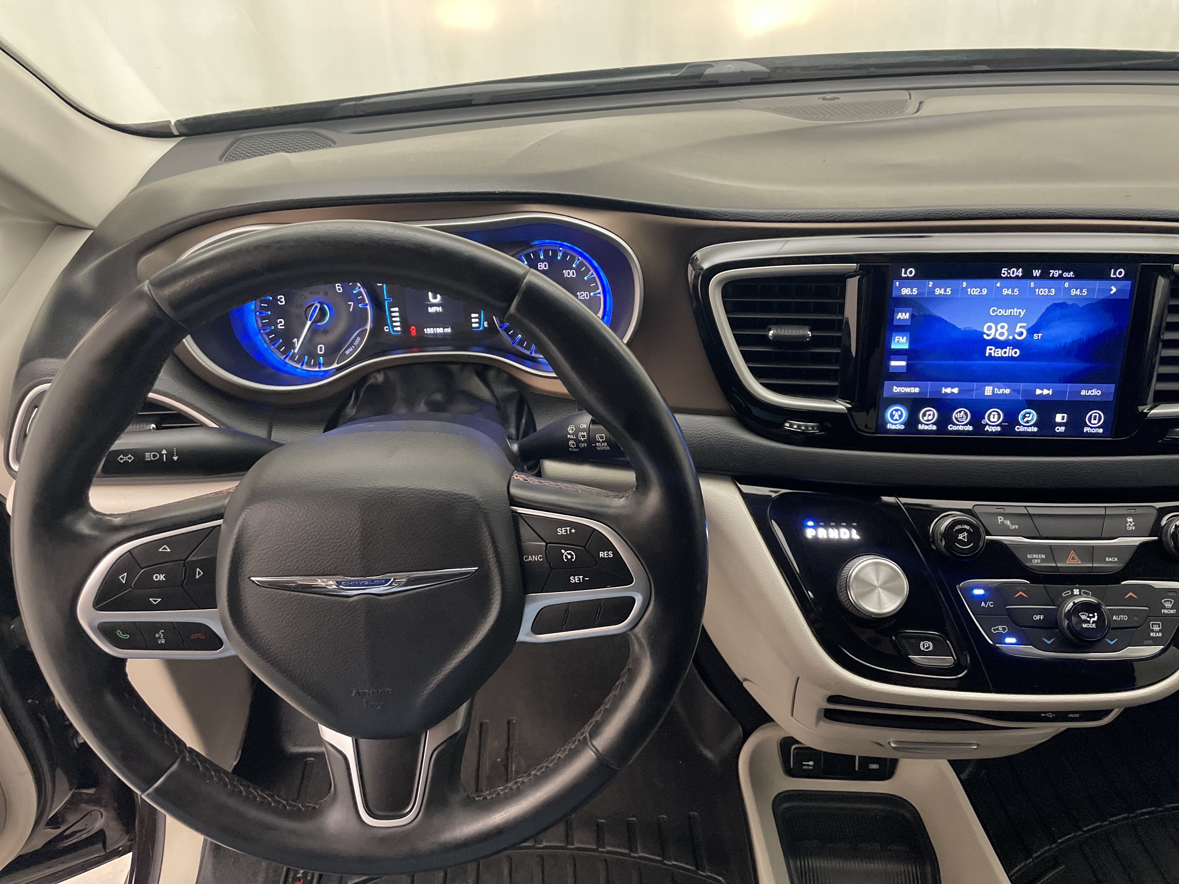 2017 Chrysler Pacifica Touring-L