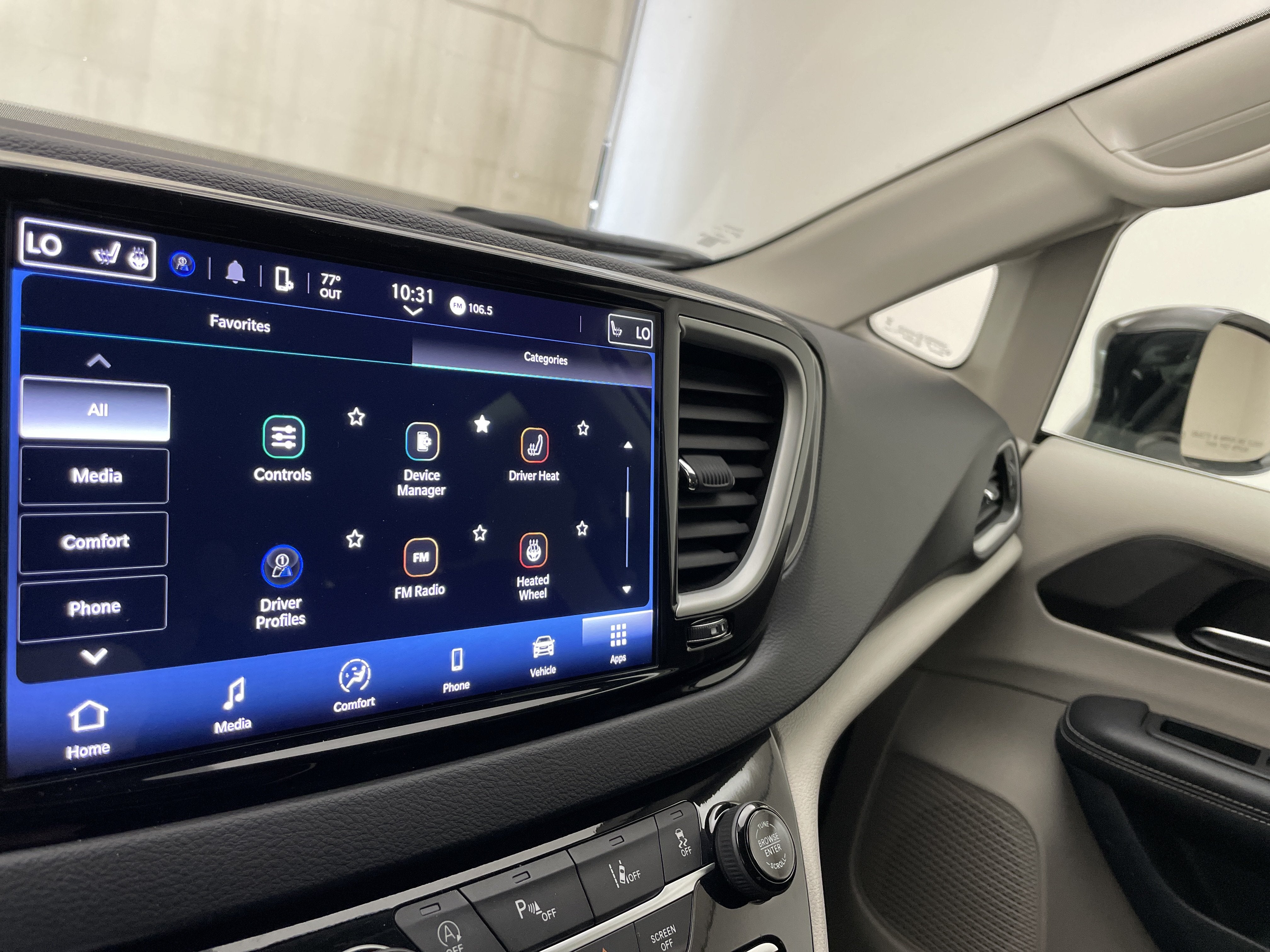 2024 Chrysler Pacifica Touring L