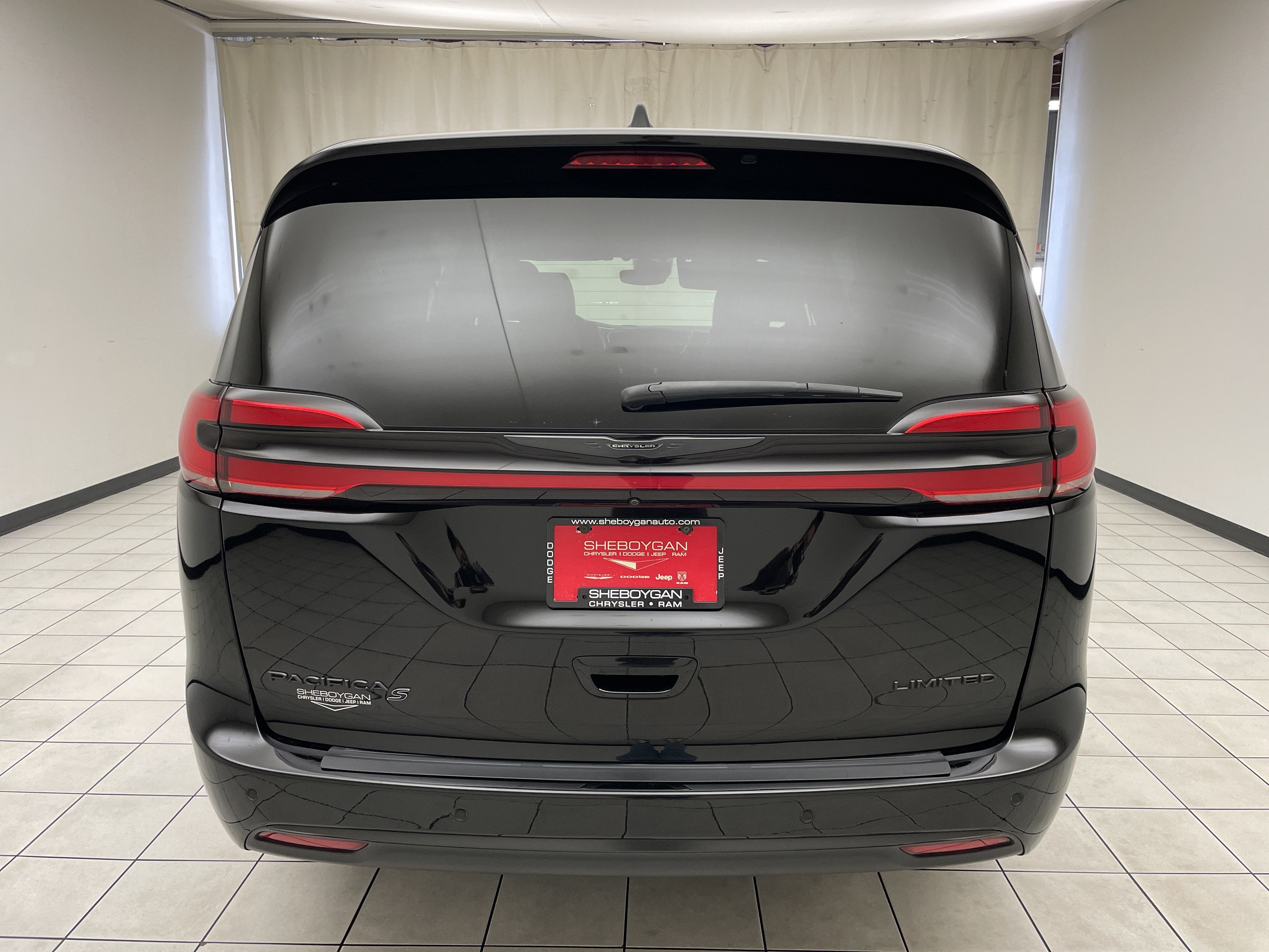 2024 Chrysler Pacifica Limited