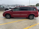 2015 Chrysler Town & Country S