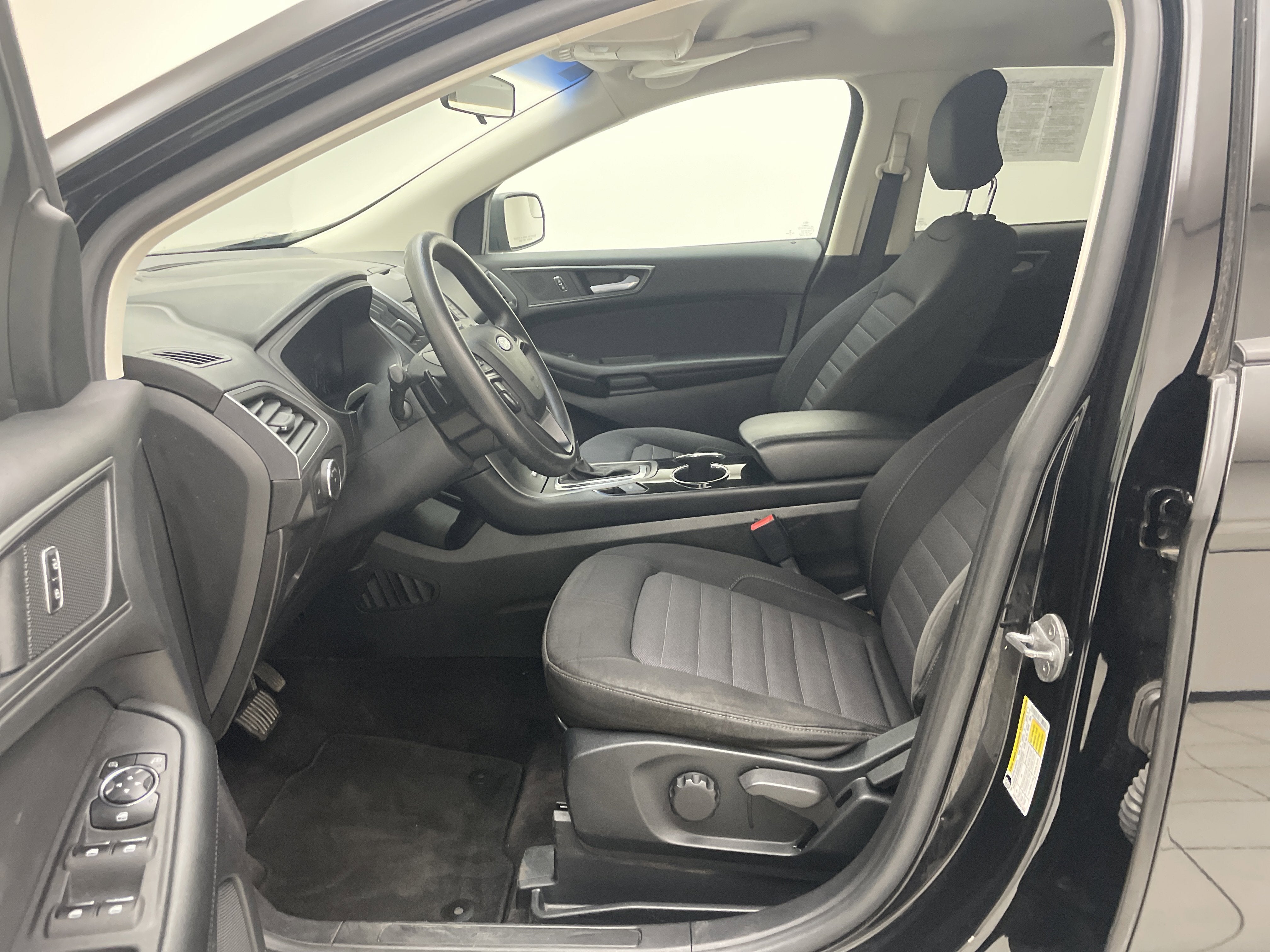 2016 Ford Edge SE