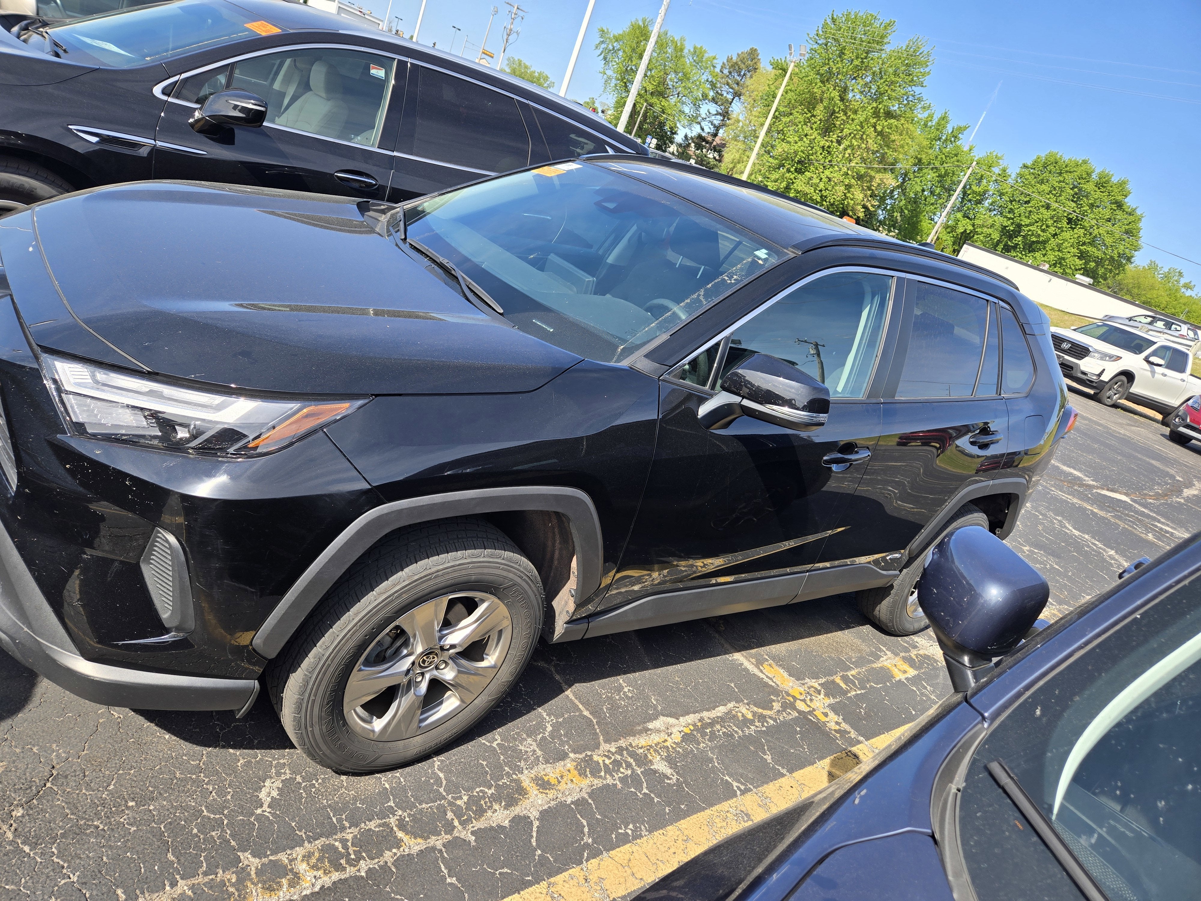 2024 Toyota RAV4 Hybrid XLE