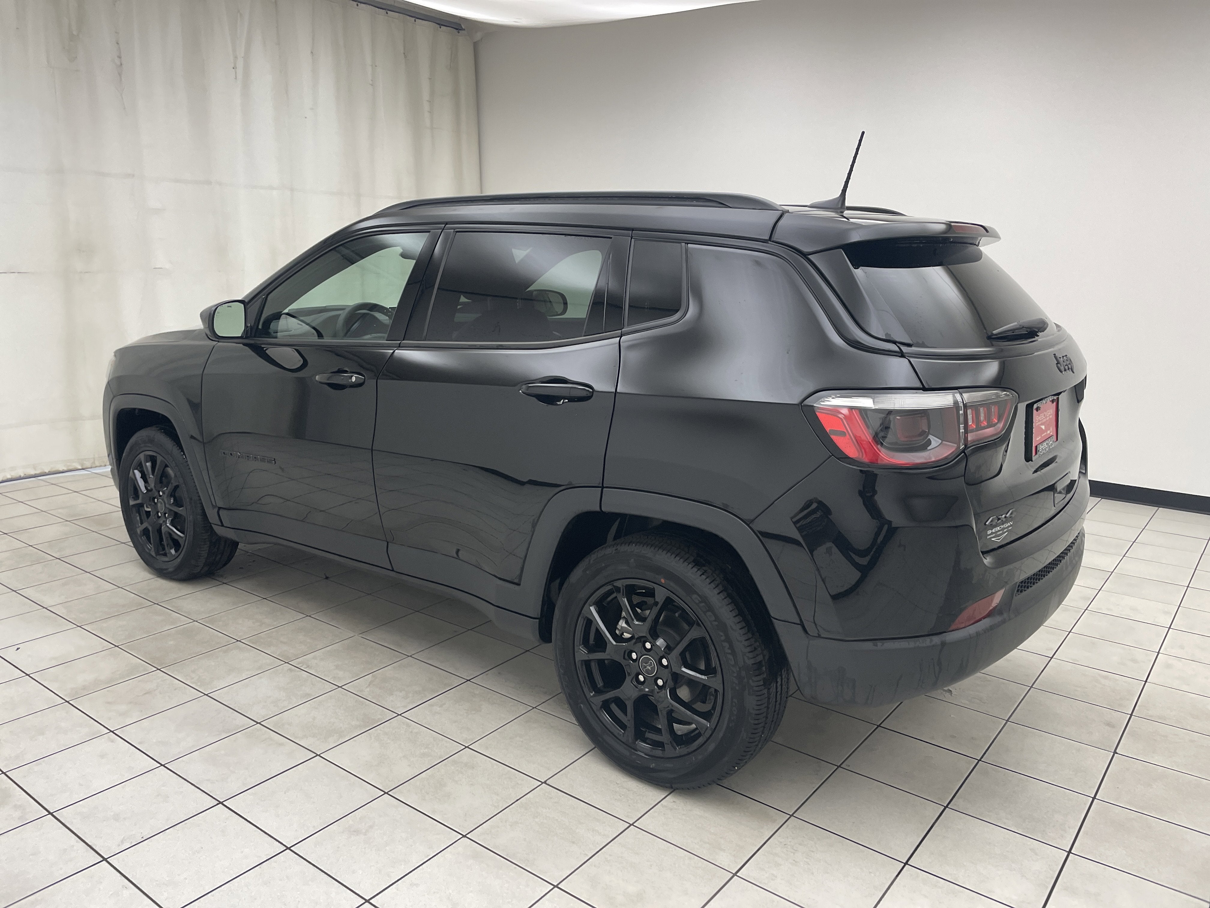 2026 Jeep Compass Latitude Altitude