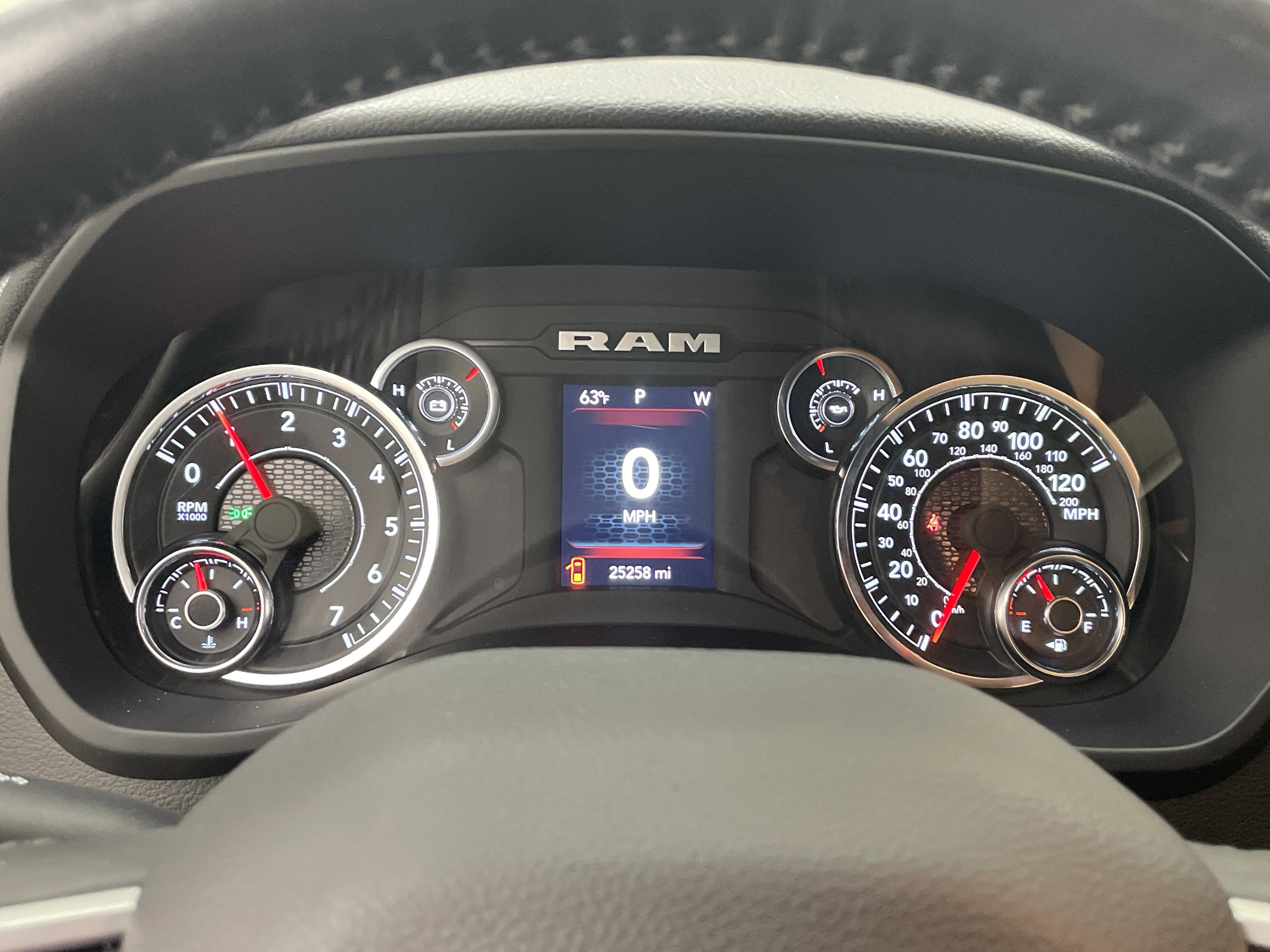 2024 RAM 2500 Big Horn Crew Cab 4x4 6'4' Box