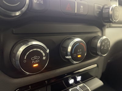 2023 RAM 2500 Big Horn Crew Cab 4x4 6'4' Box