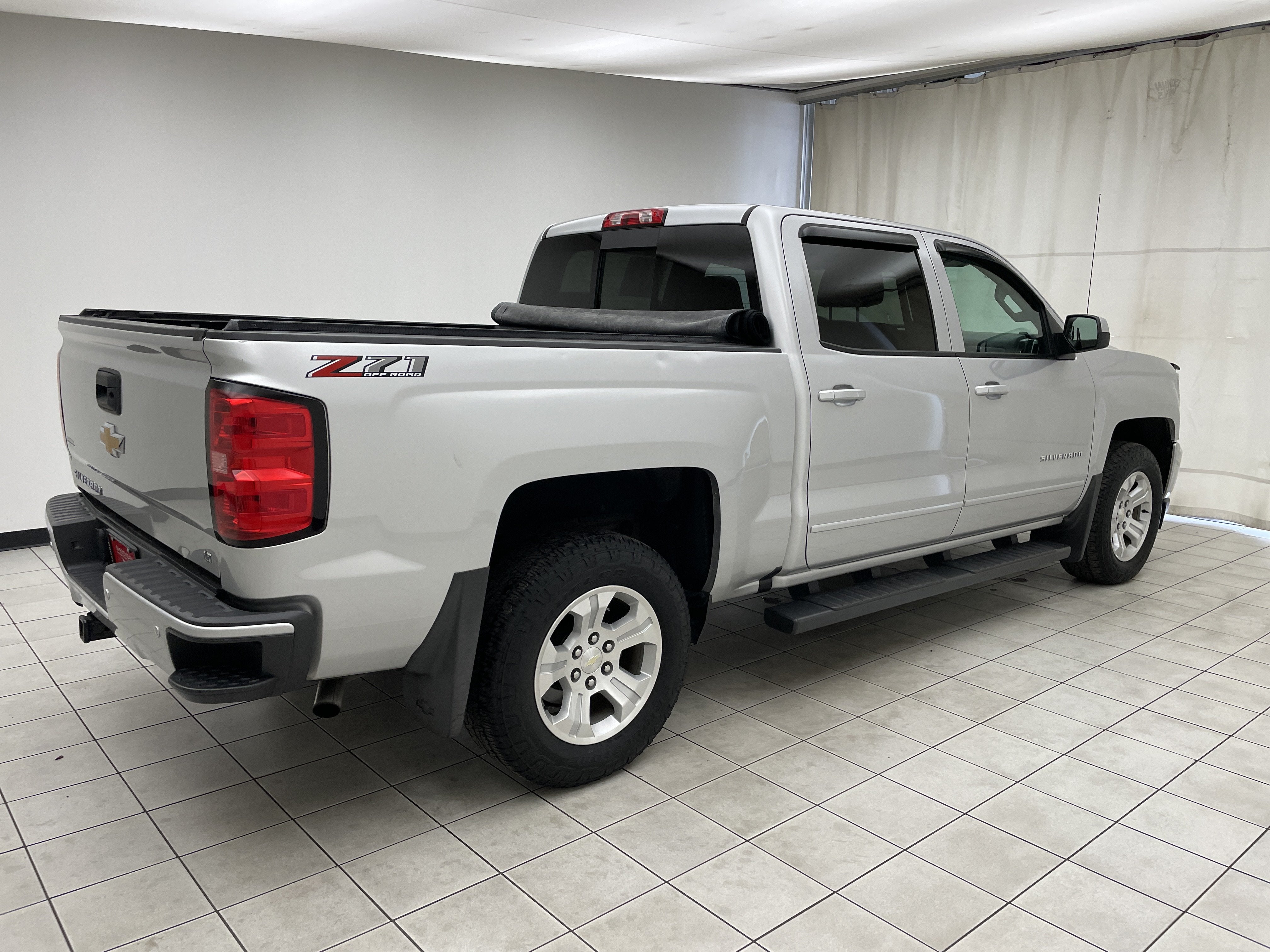 2018 Chevrolet Silverado 1500 2LT