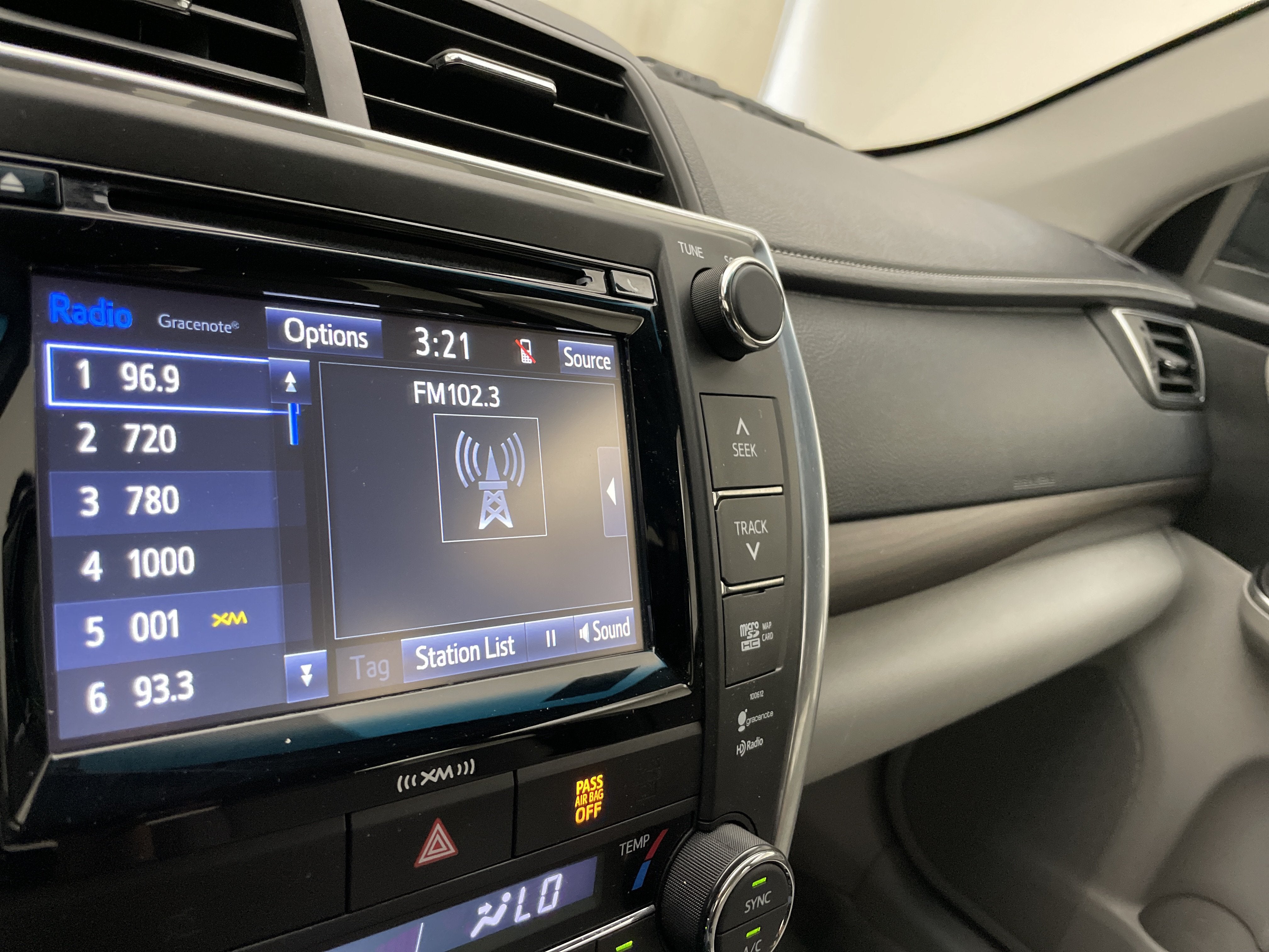 2017 Toyota Camry XLE