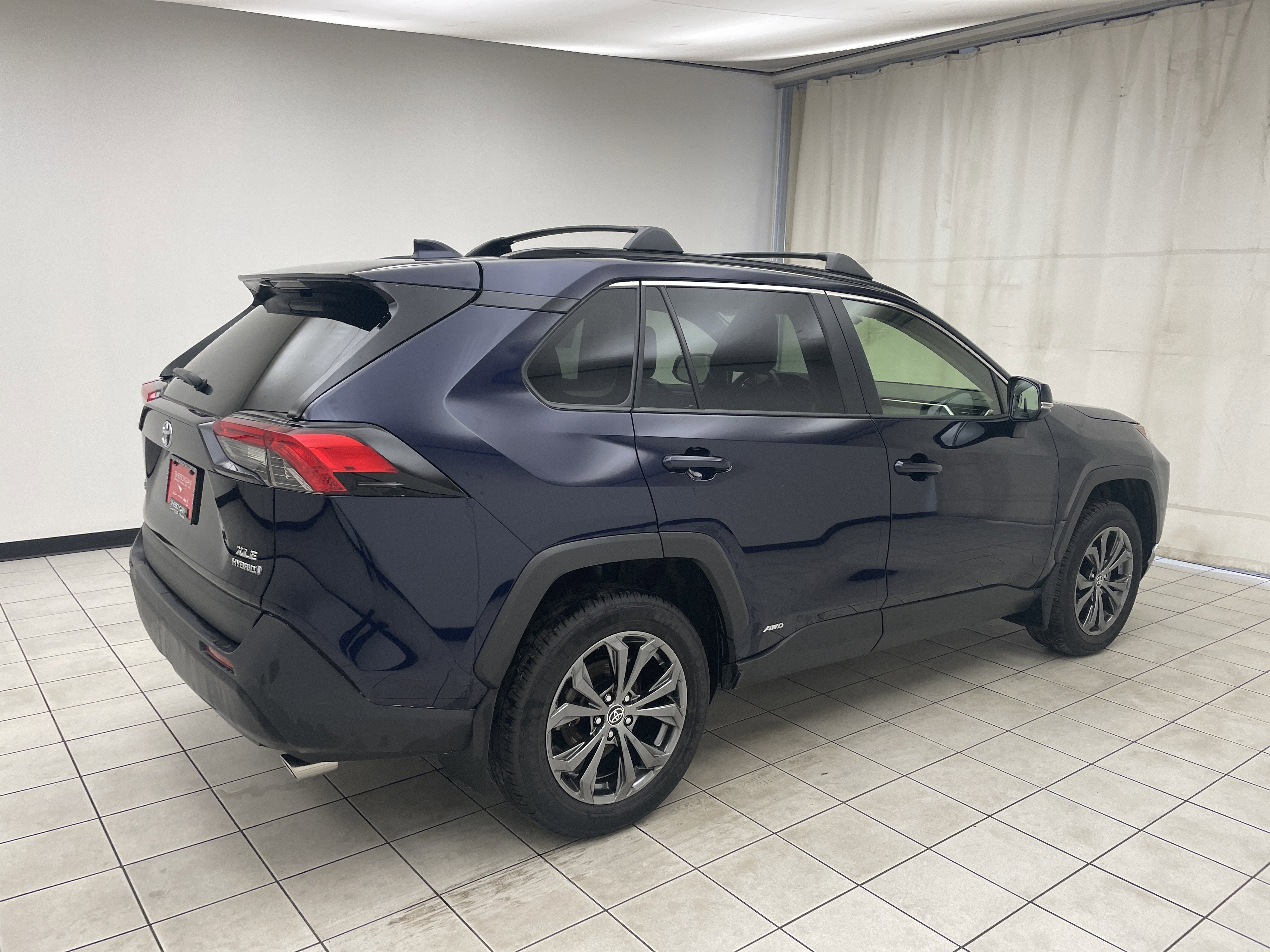 2023 Toyota RAV4 Hybrid XLE Premium