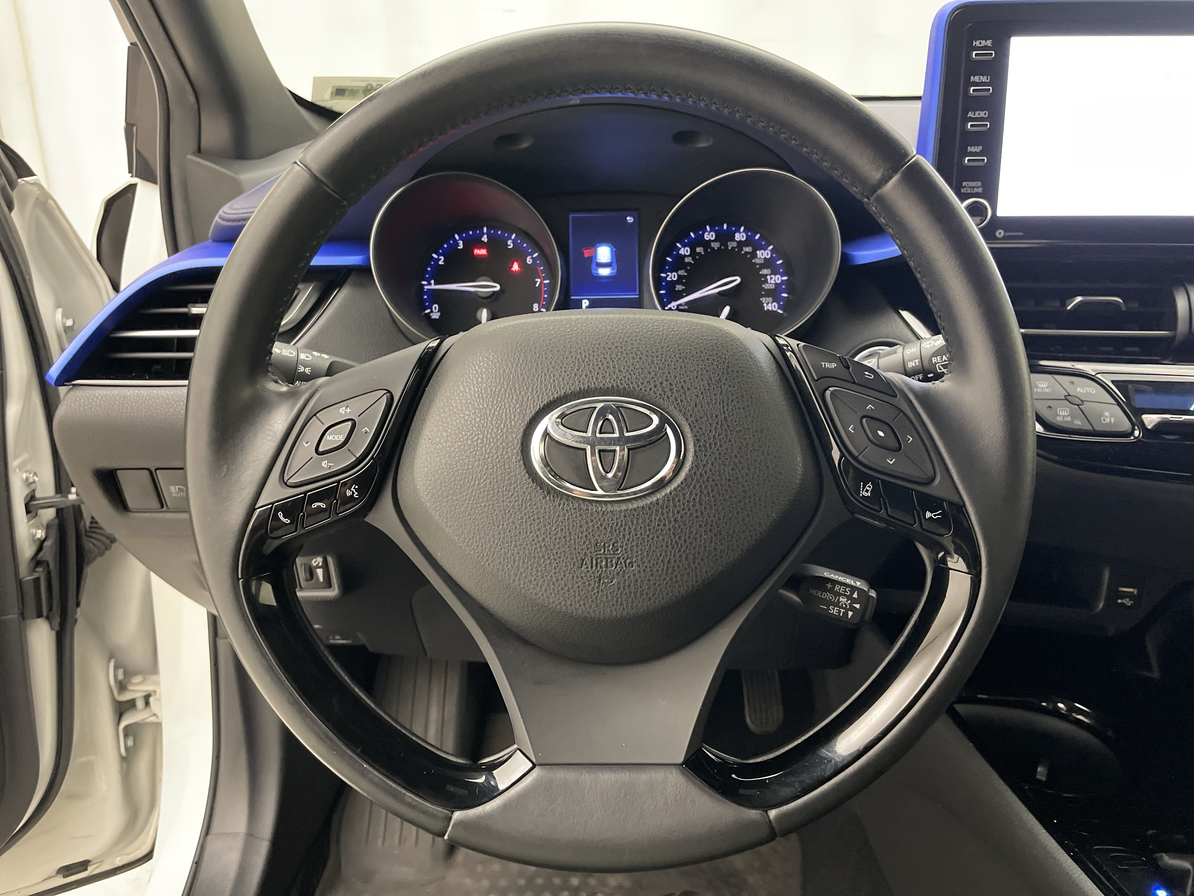 2020 Toyota C-HR LE