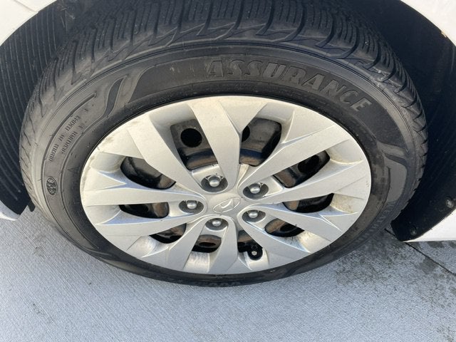 2016 Hyundai Elantra GT Base