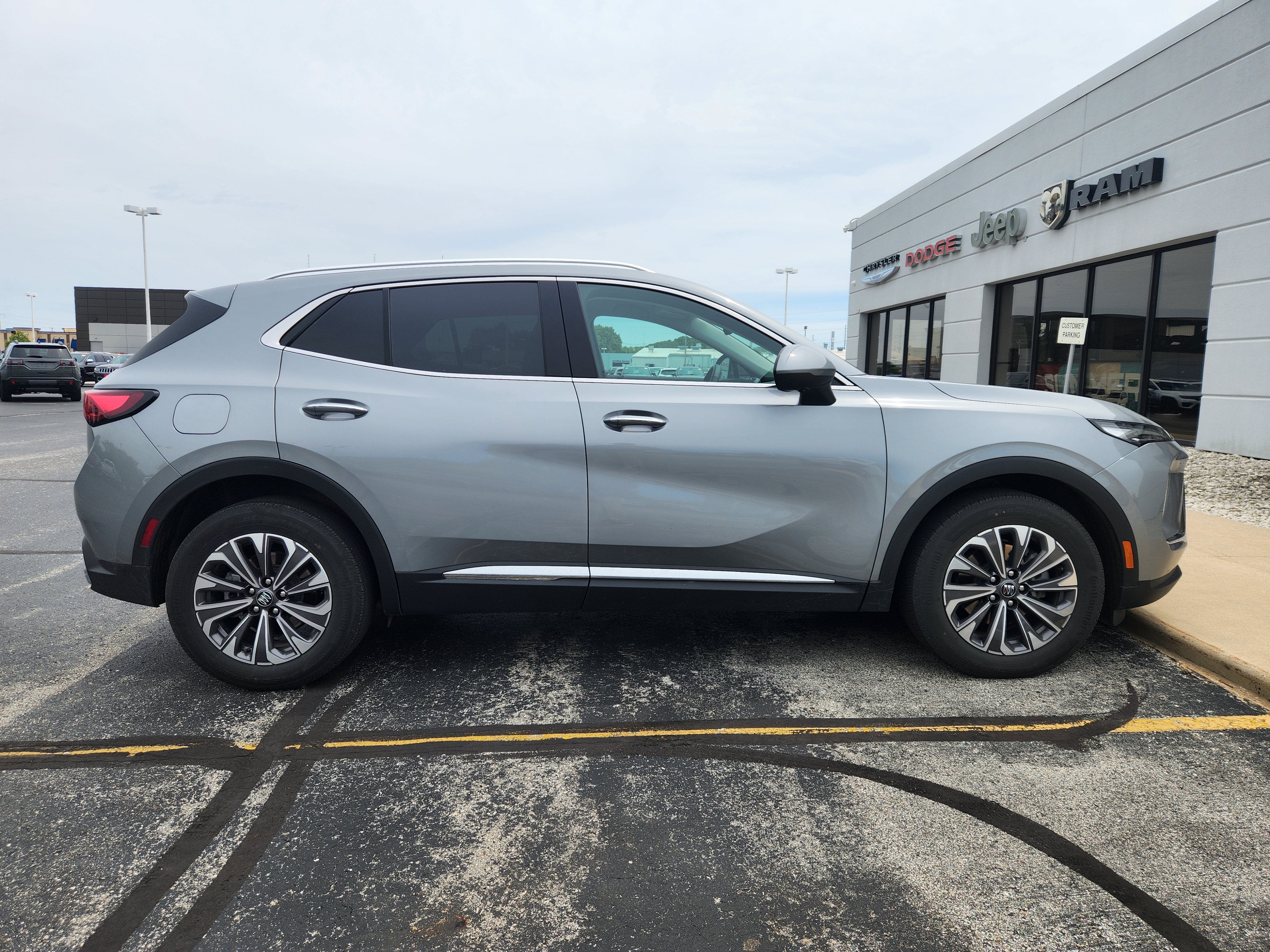 2025 Buick Envision Preferred AWD