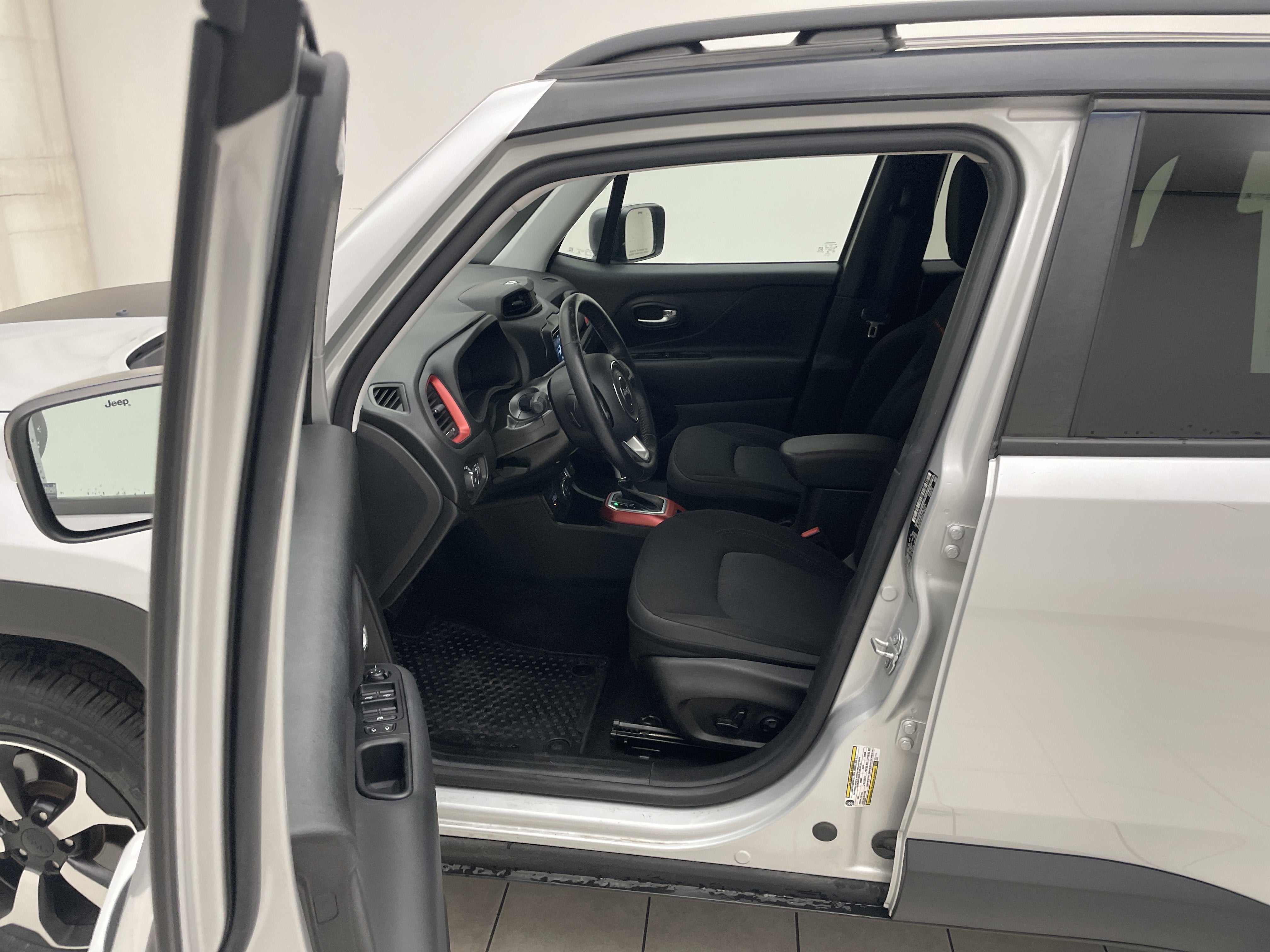 2020 Jeep Renegade Trailhawk 4x4